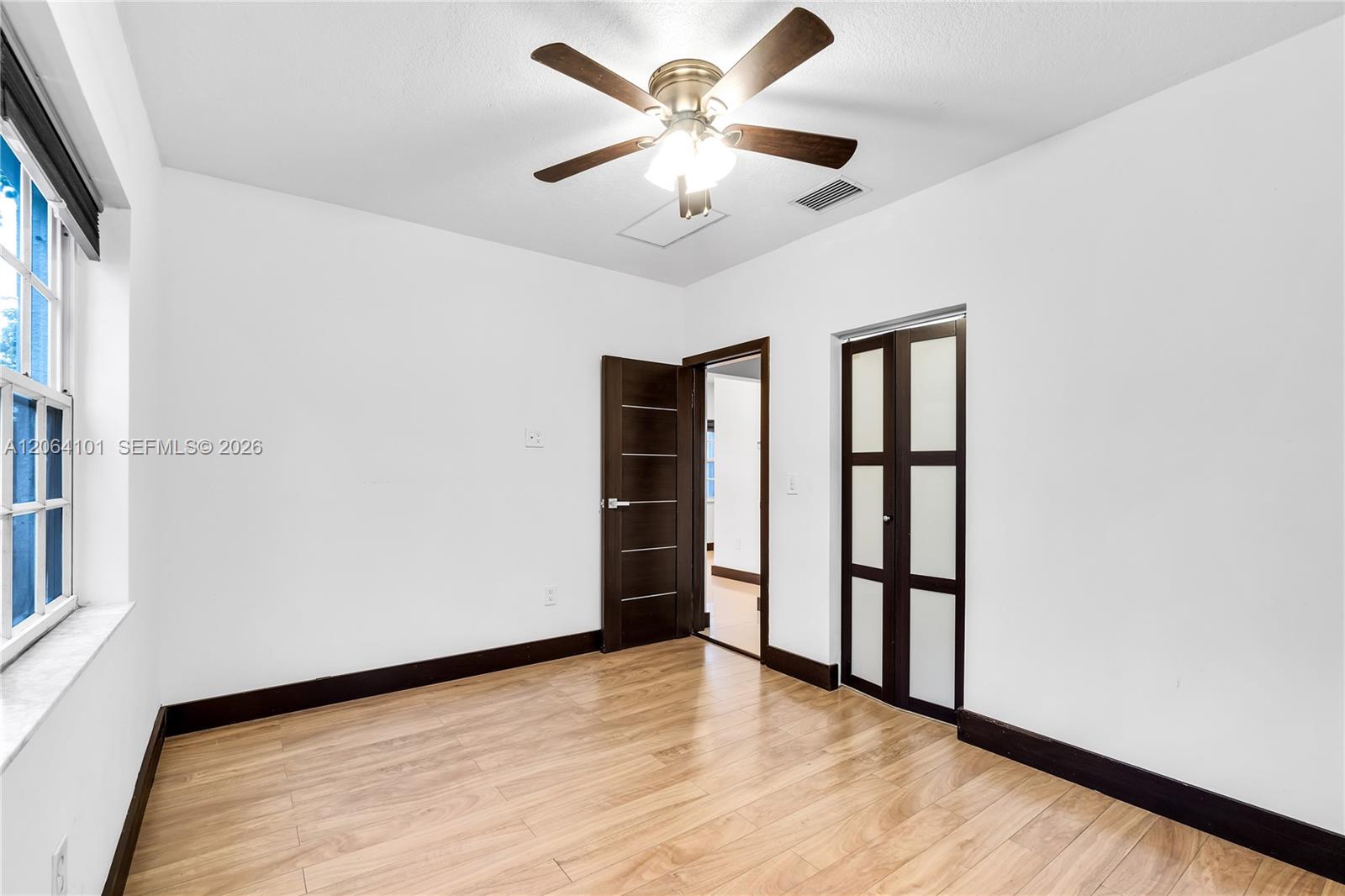 8335 E Crespi Boulevard 4 Property Photo 11