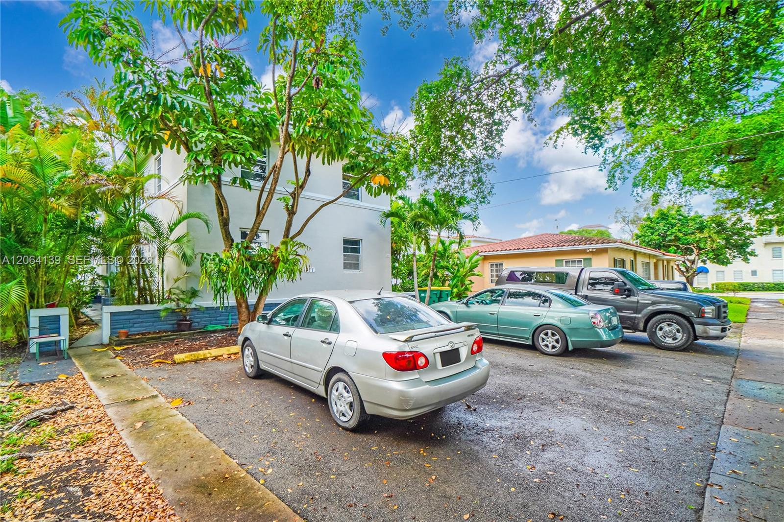 411 Santander Avenue 1 Property Photo 17