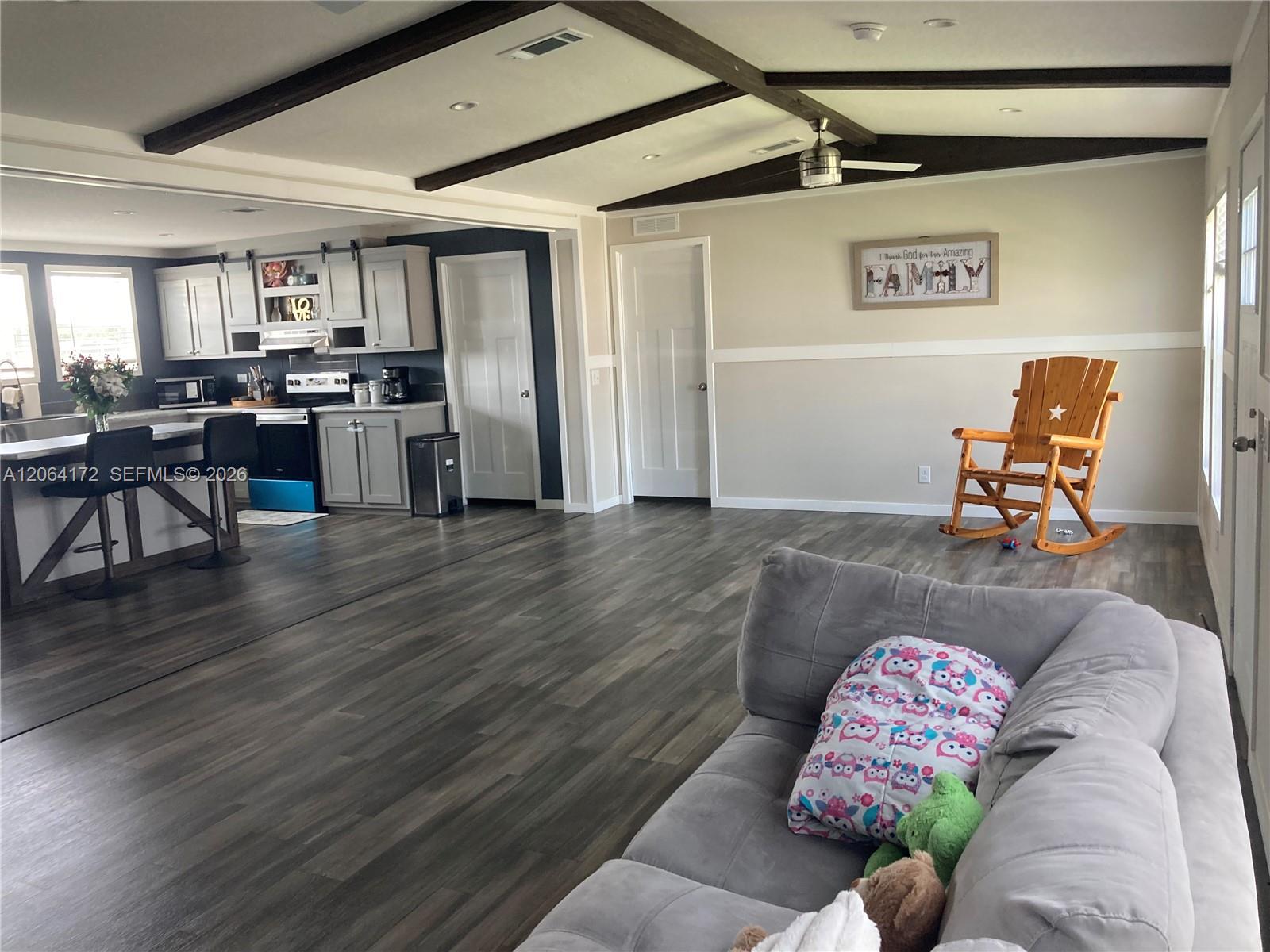 816 Mississippi Avenue Property Photo 1