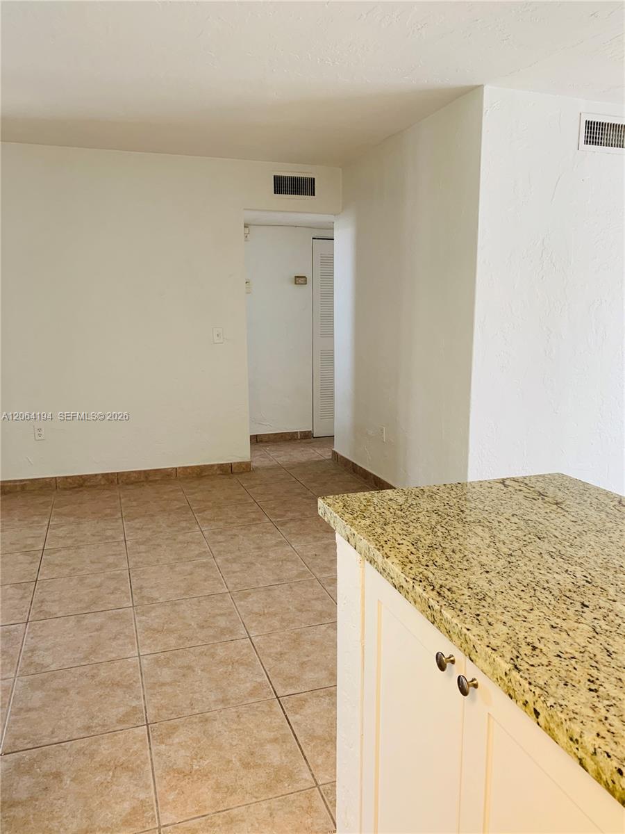 6900 N Kendall Drive A304 Property Photo 6