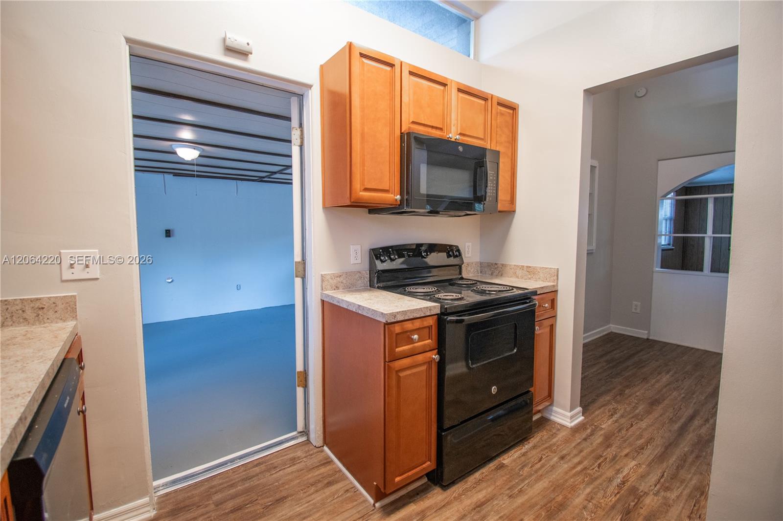 2615 Hargill Drive Property Photo 10