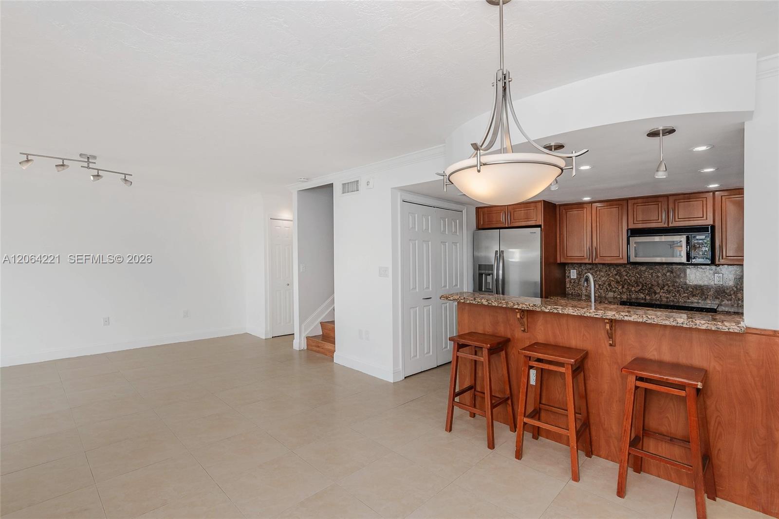 4520 Sw 68th Ct Circle 25-5 Property Photo 3