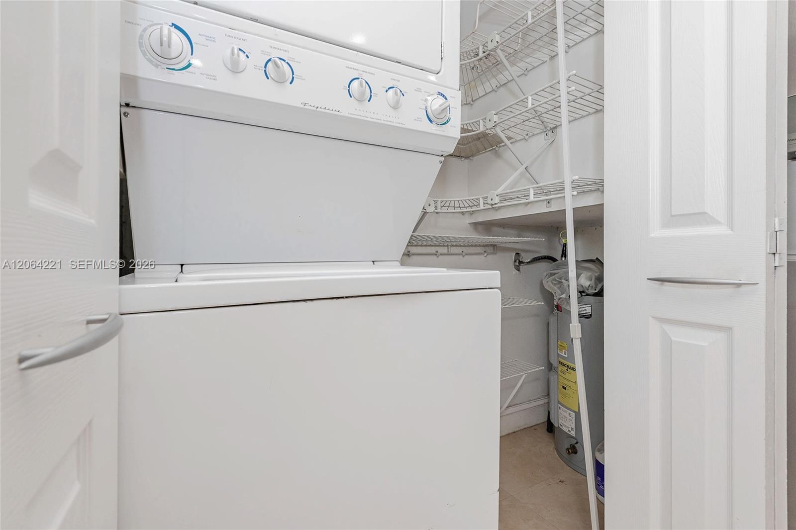4520 Sw 68th Ct Circle 25-5 Property Photo 11