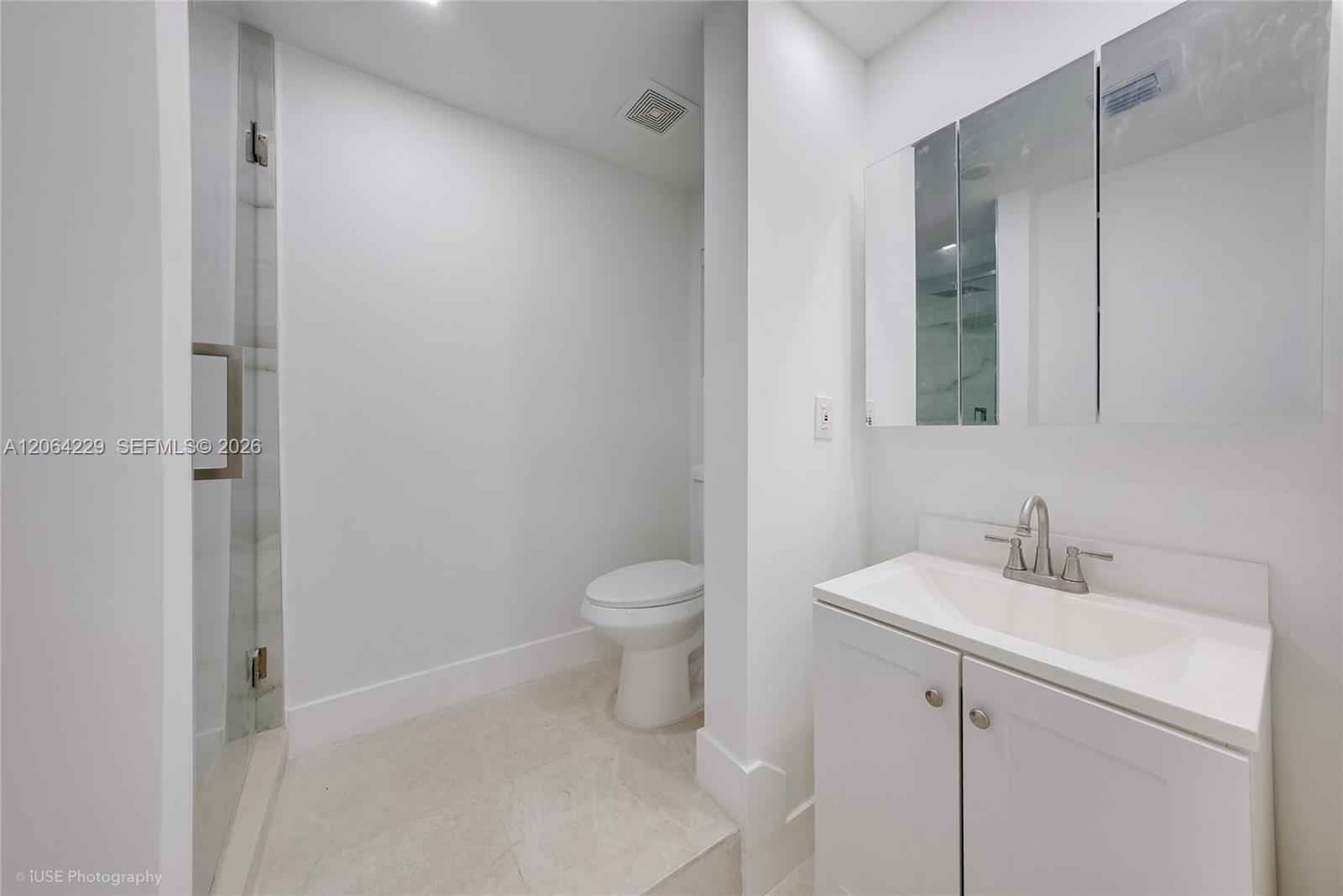 52 Camden Drive Property Photo 37