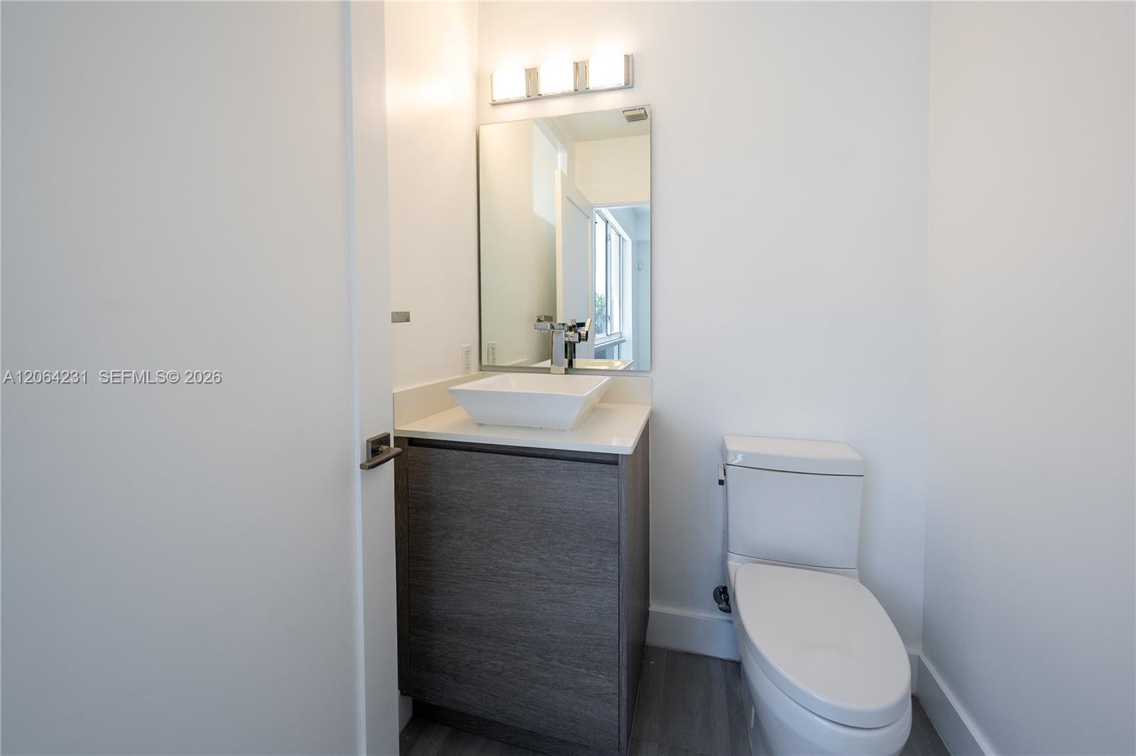 1153 101st Street 1153 Property Photo 17