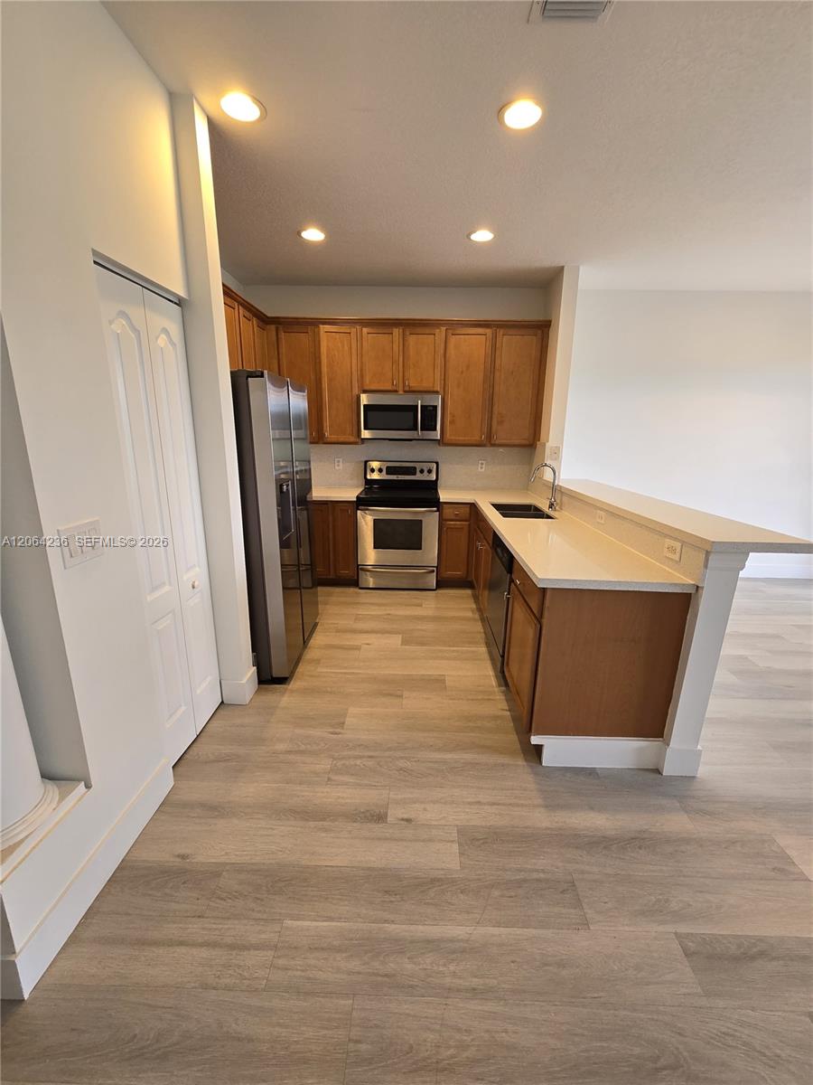 331 River Bluff Lane Property Photo 2