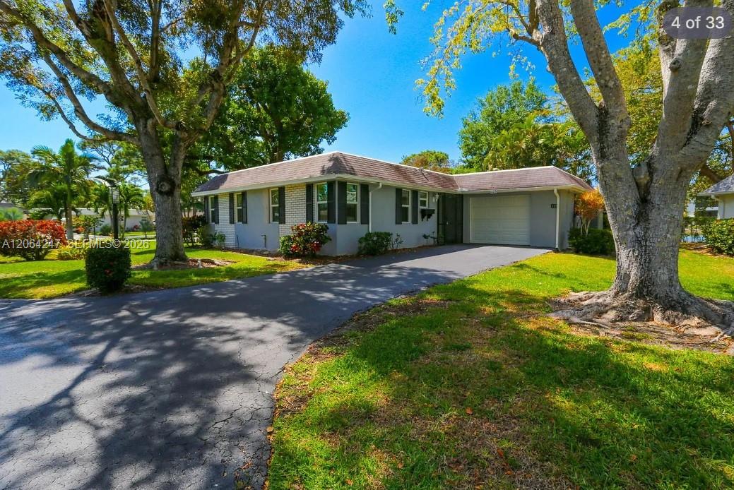 225 Georgetown Property Photo 1