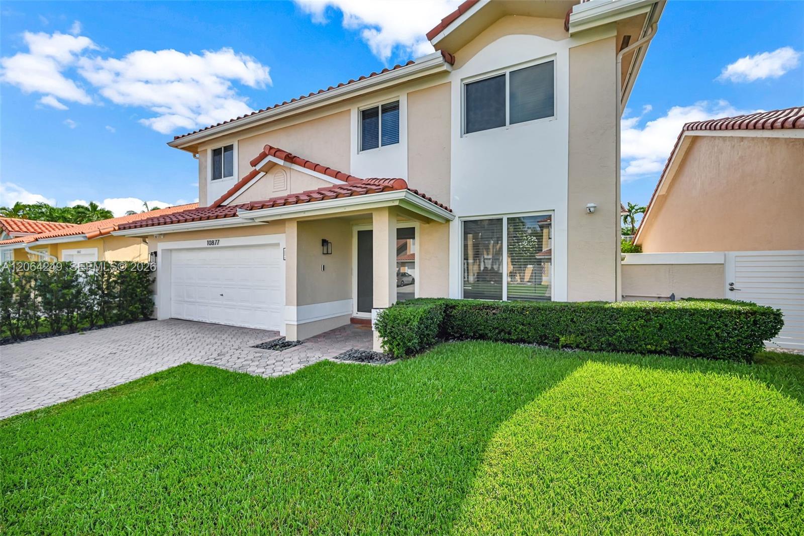 10877 Sw 152nd Place Property Photo 4