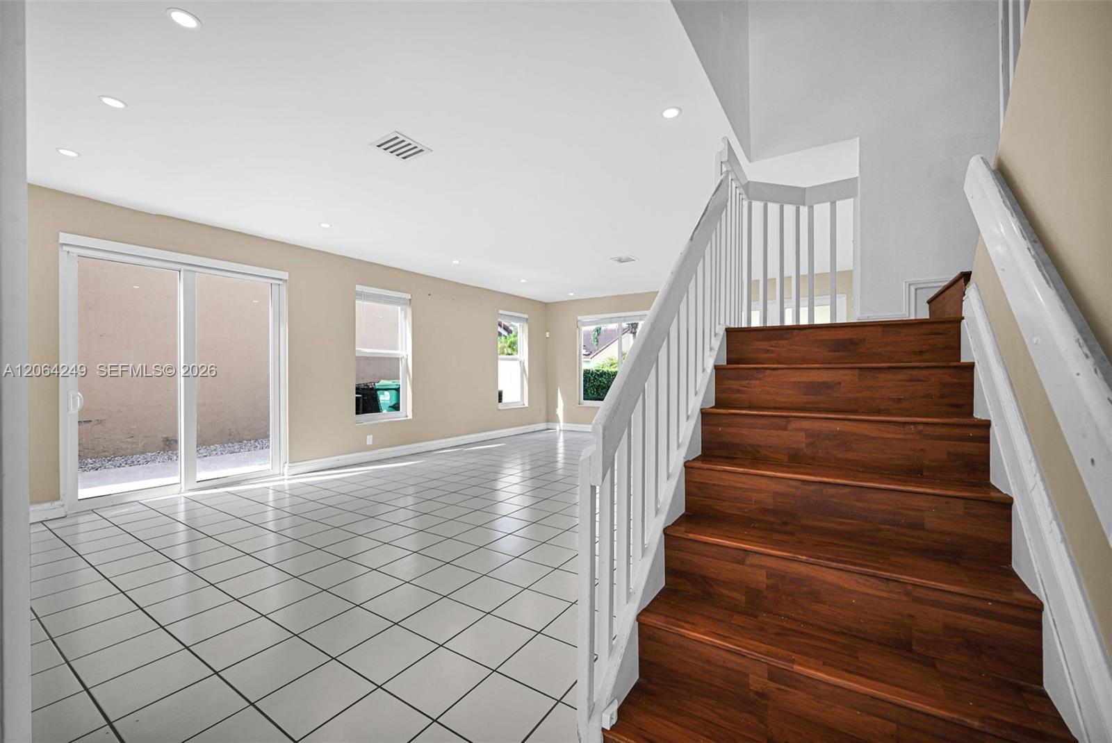 10877 Sw 152nd Place Property Photo 24