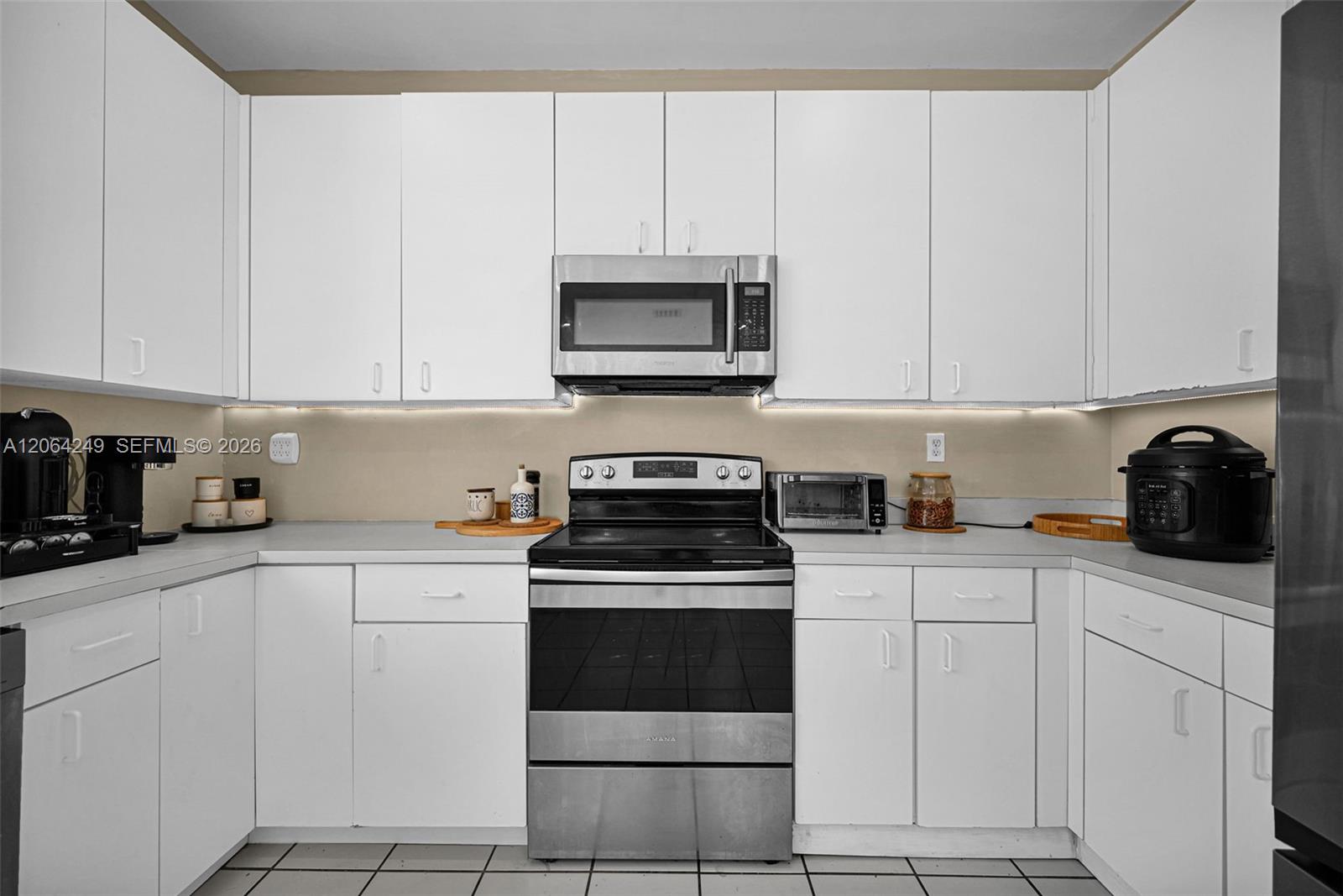 10877 Sw 152nd Place Property Photo 28