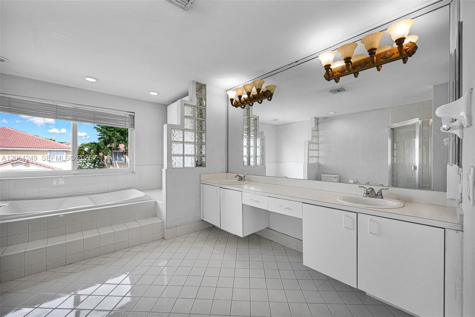 10877 Sw 152nd Place Property Photo 35