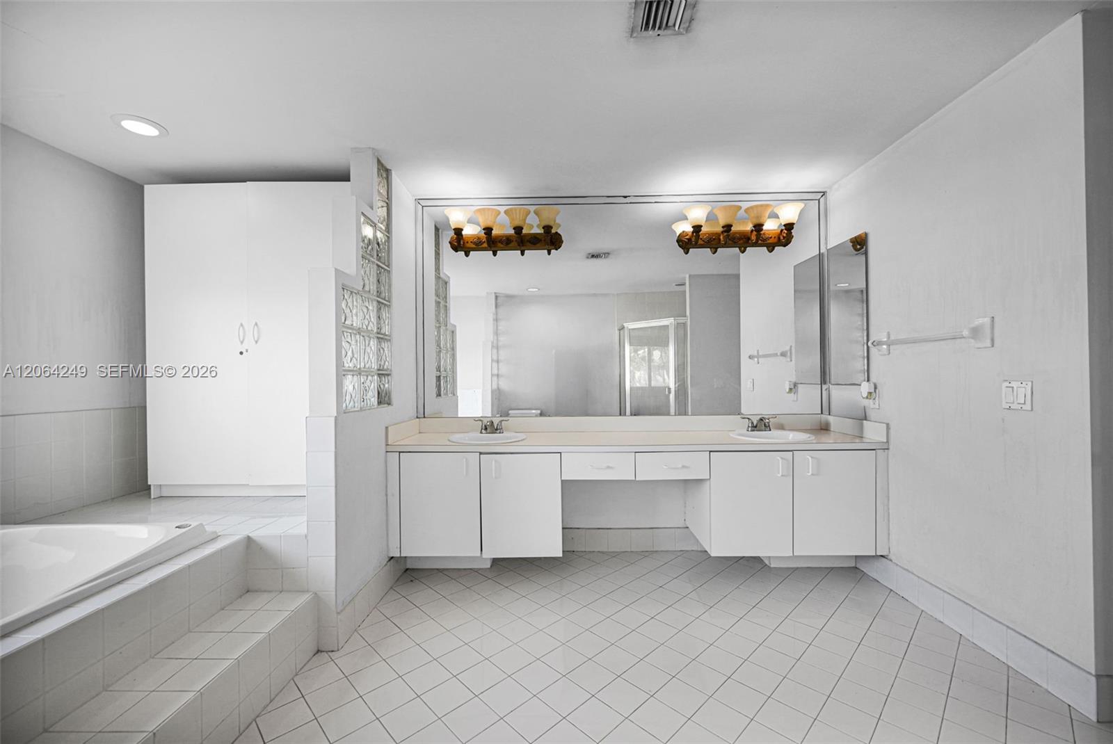 10877 Sw 152nd Place Property Photo 37