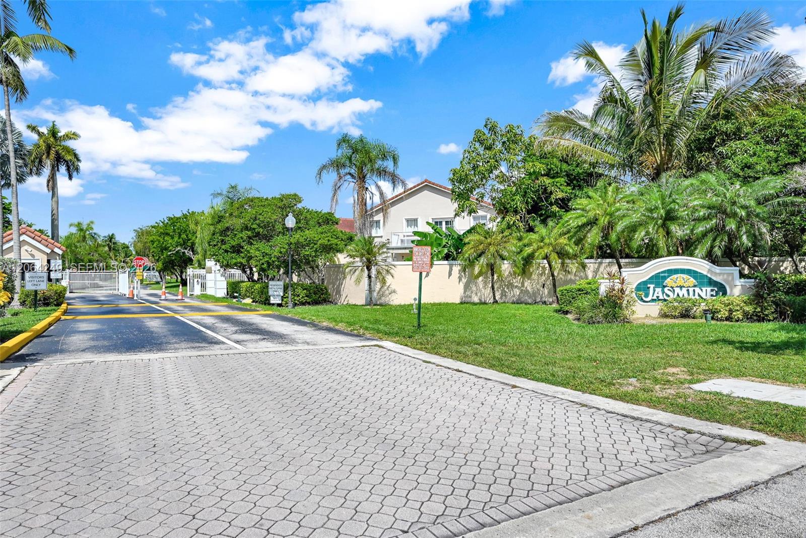 10877 Sw 152nd Place Property Photo 67