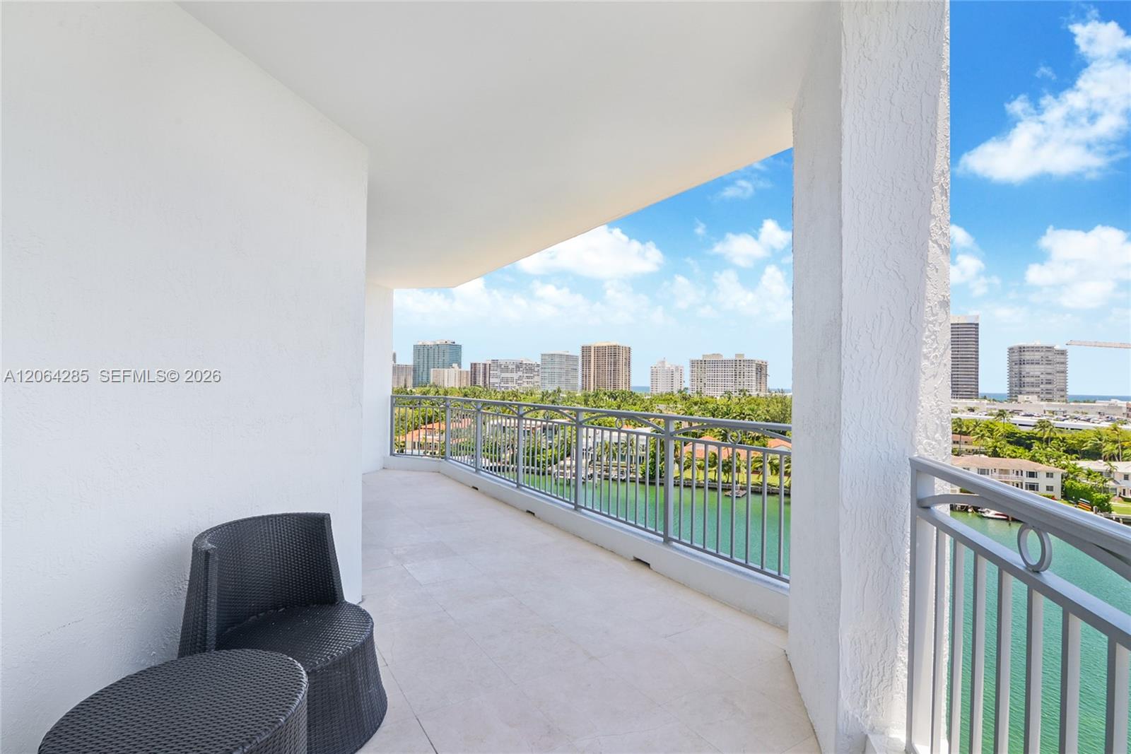 9751 E Bay Harbor Drive 8d Property Photo 14