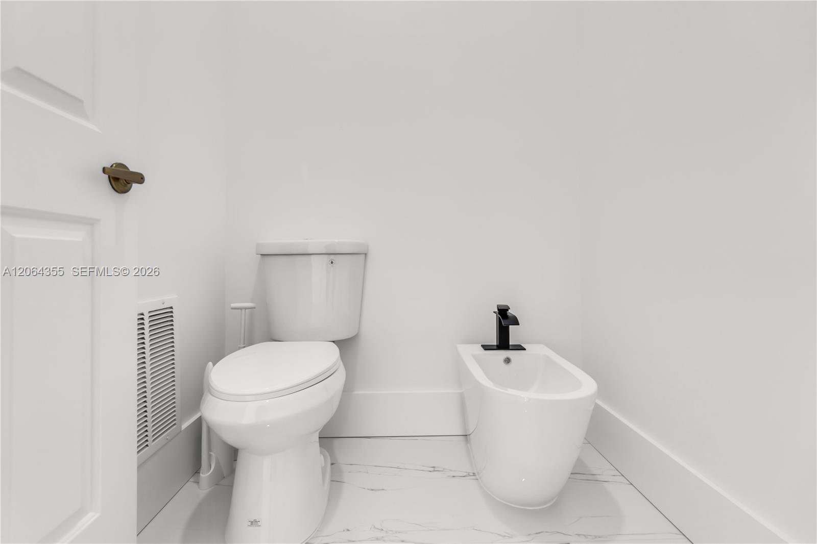 7965 Sw 195th Street Property Photo 32