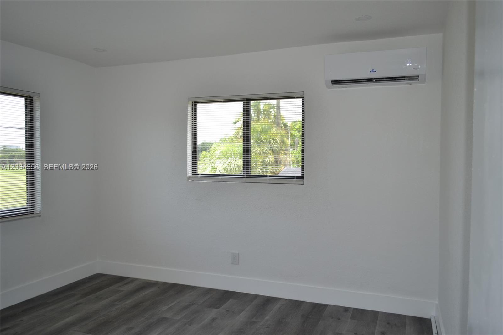 940 Nw 8th Avenue Property Photo 33