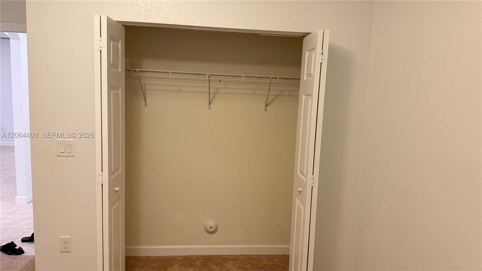737 Se 37th Place Property Photo 14