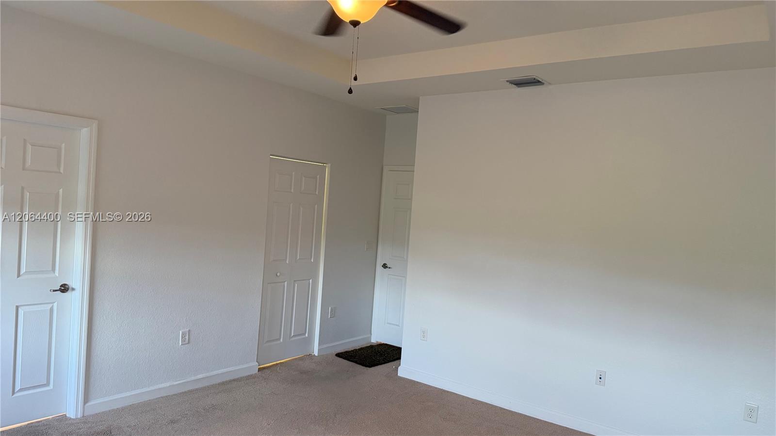 737 Se 37th Place Property Photo 25
