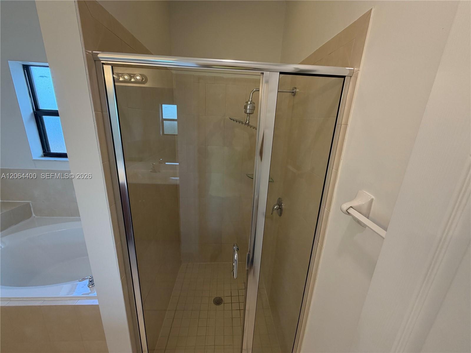 737 Se 37th Place Property Photo 31