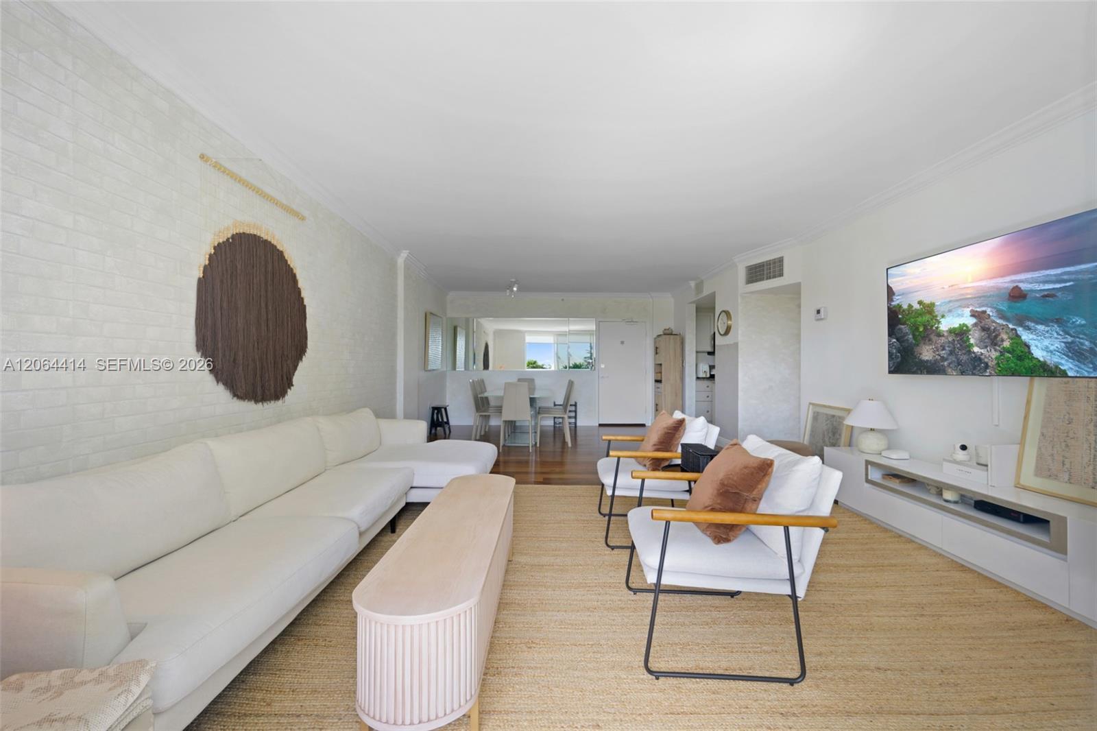10275 Collins Avenue 334 Property Photo 6