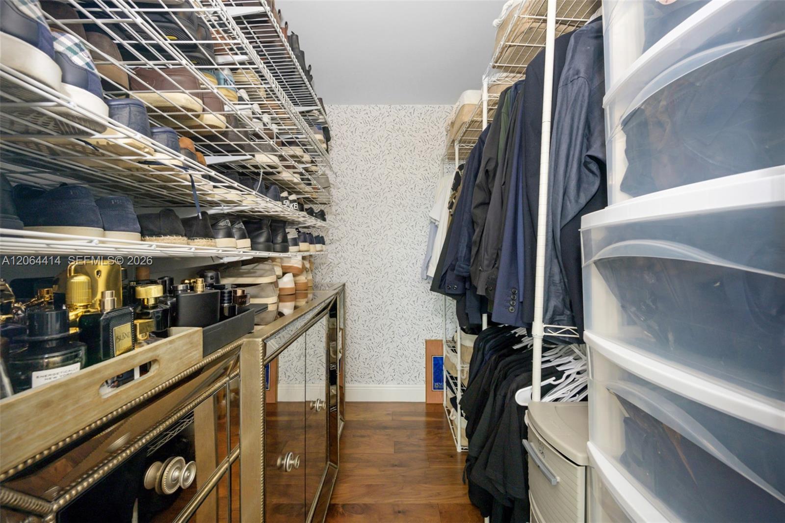 10275 Collins Avenue 334 Property Photo 17