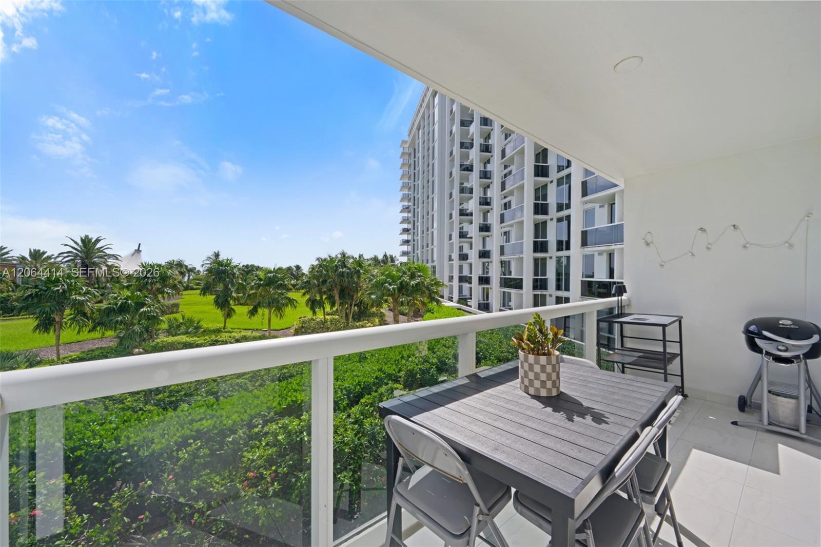10275 Collins Avenue 334 Property Photo 25