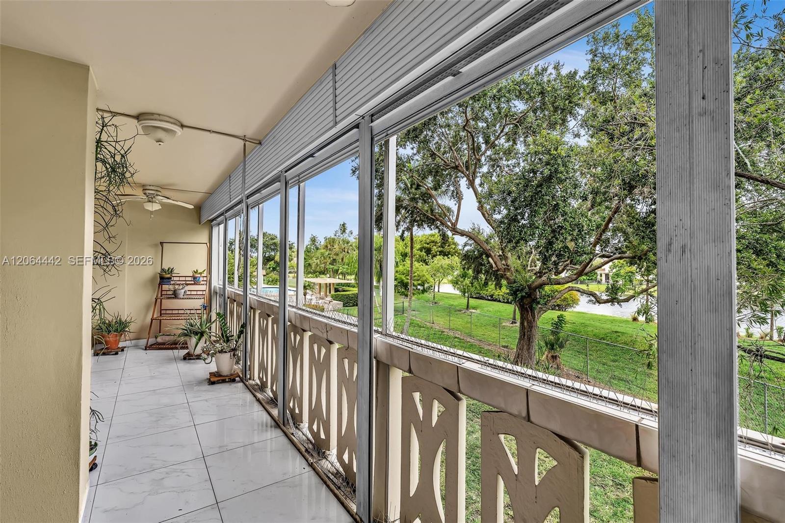 A12064442 Property Photo 12