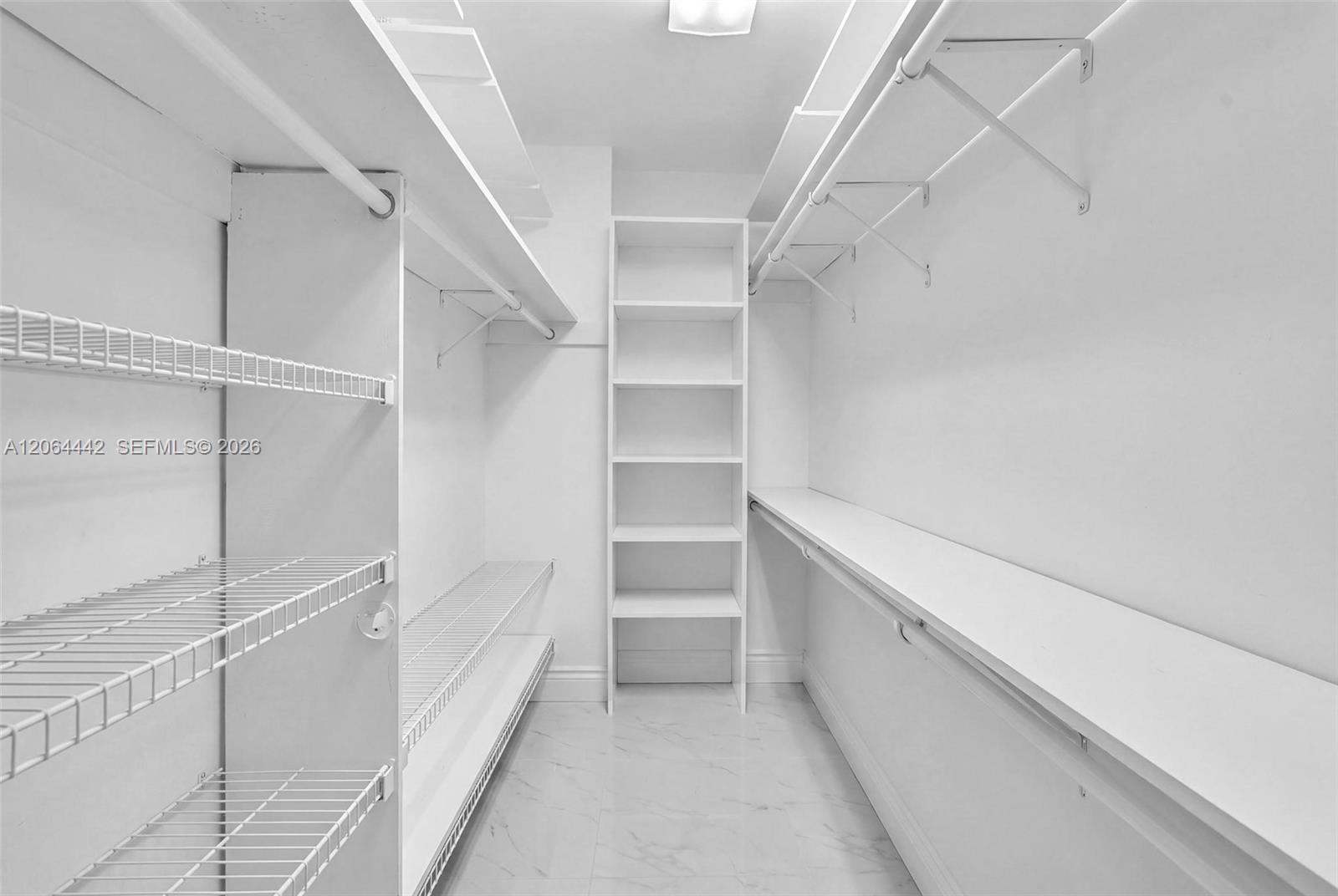 A12064442 Property Photo 29