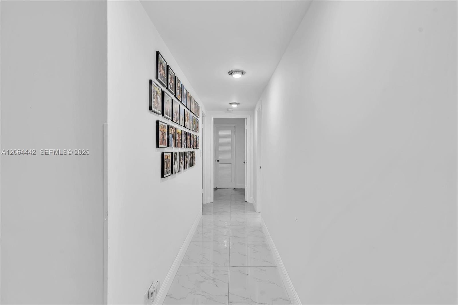 A12064442 Property Photo 30