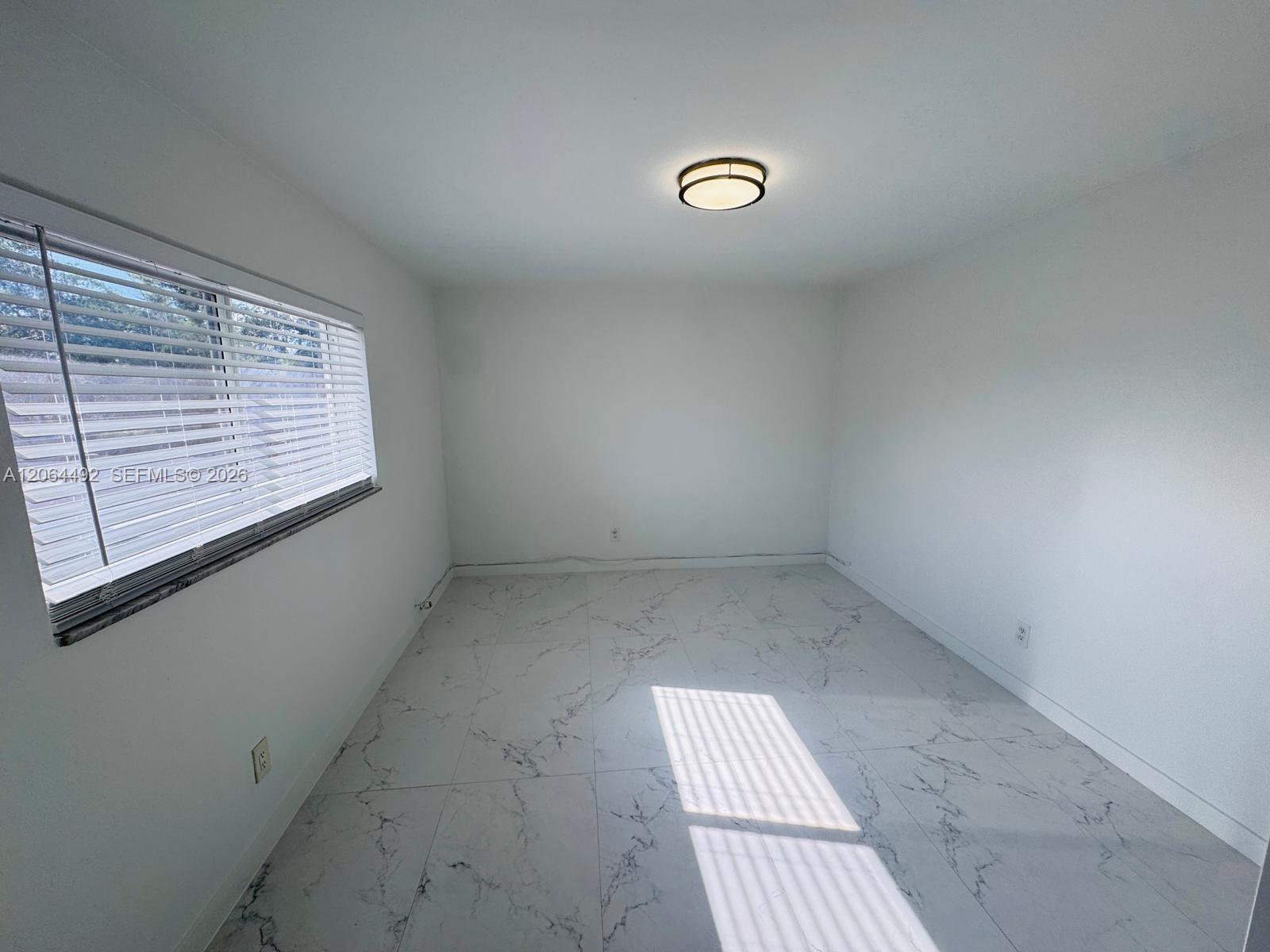8400 Nw 15th Avenue Property Photo 14
