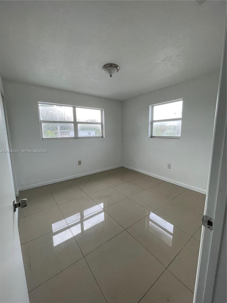 1243 Nw 61st Street 3 Property Photo 8