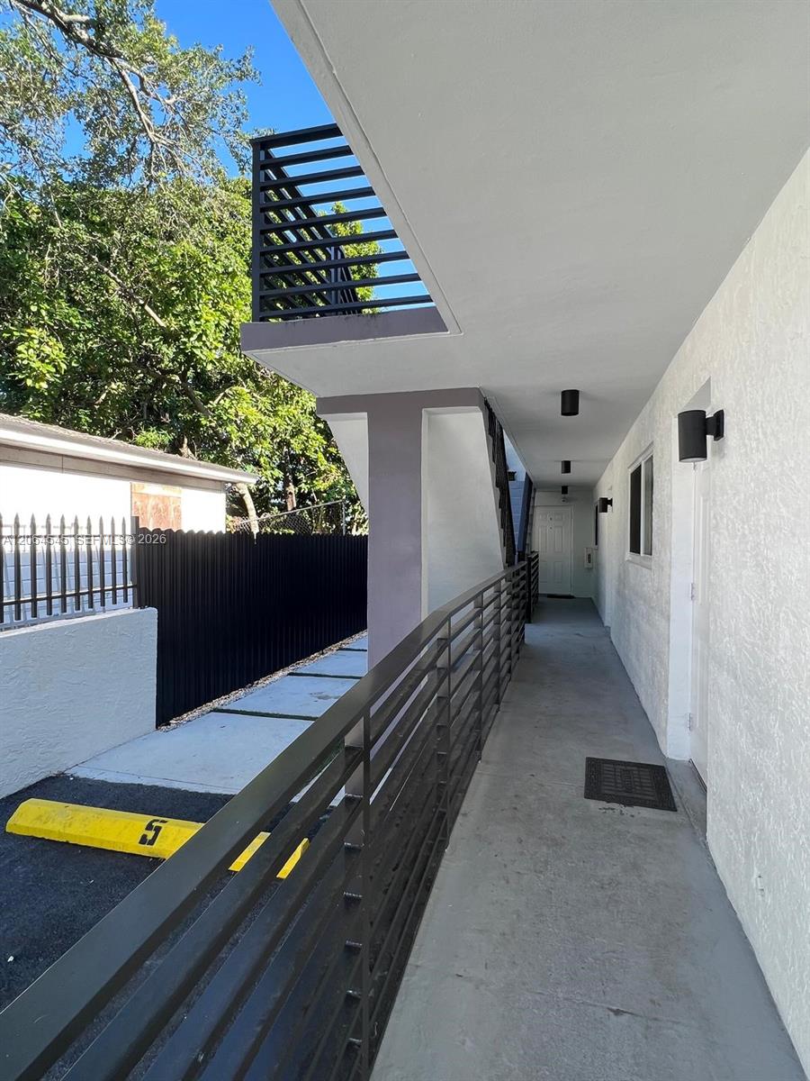 2611 Nw 32nd Street Property Photo 6