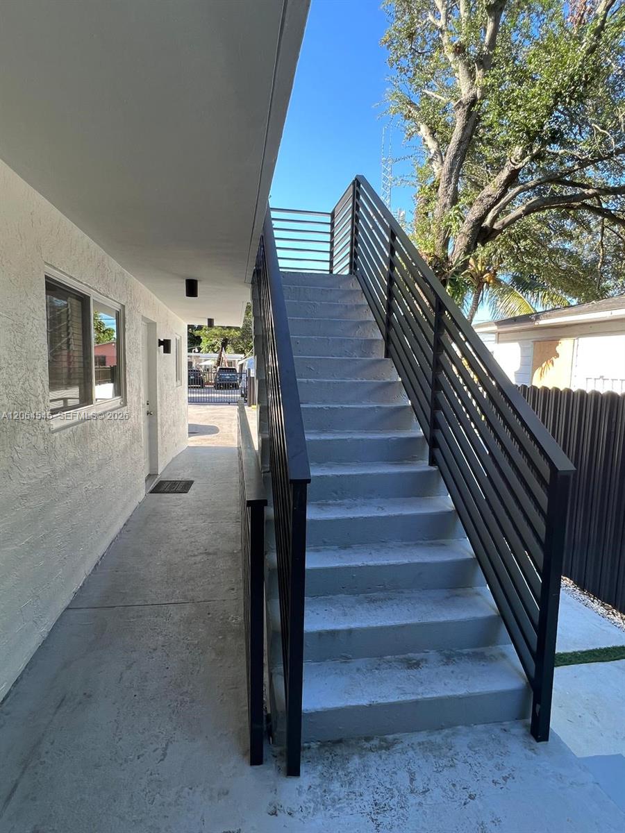 2611 Nw 32nd Street Property Photo 24