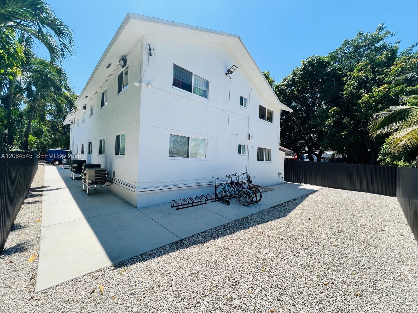 2611 Nw 32nd Street Property Photo 41