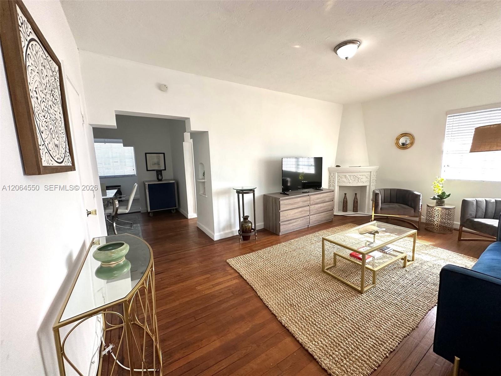 1309 Euclid Avenue 8 Property Photo 3