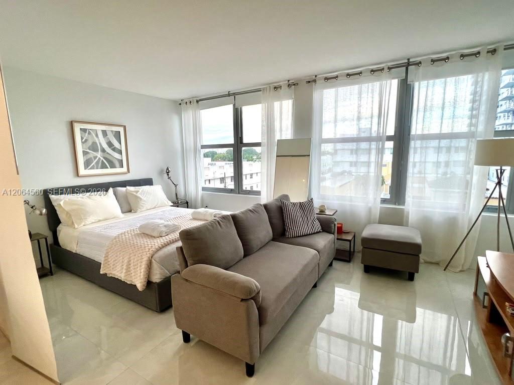 2899 Collins Avenue 610 Property Photo 4