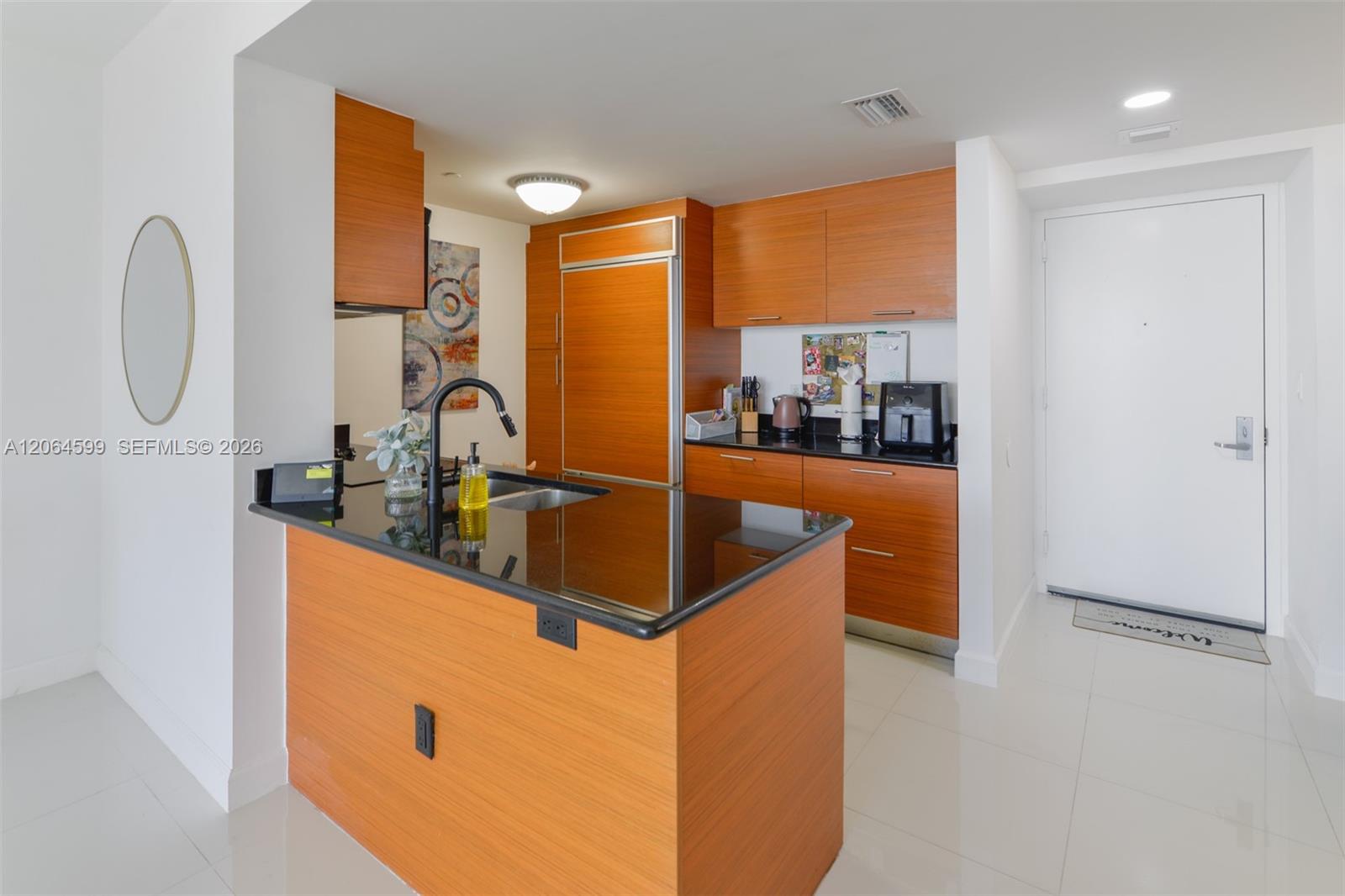 50 Biscayne Boulevard 2505 Property Photo 6