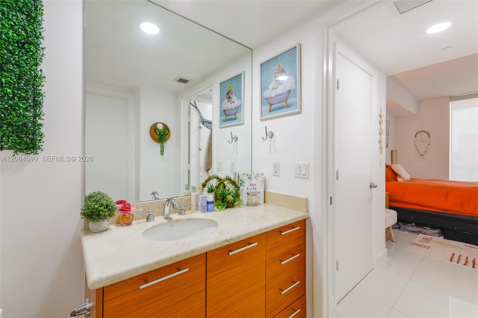 50 Biscayne Boulevard 2505 Property Photo 15