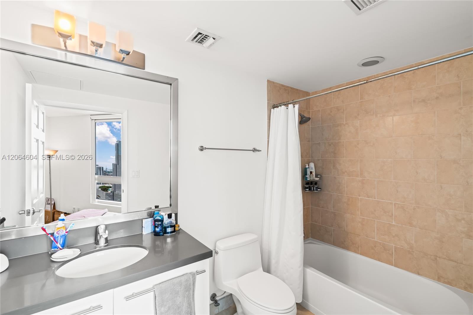 90 Sw 3rd Street 3504 Property Photo 13