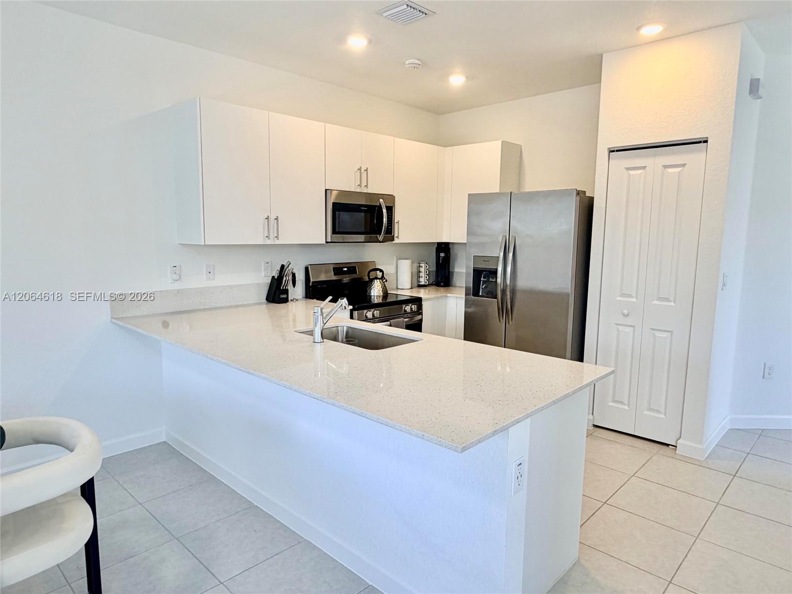 11830 Nw 46th Street Property Photo 15