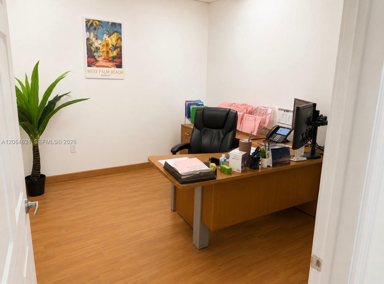 A12064621 Property Photo 8