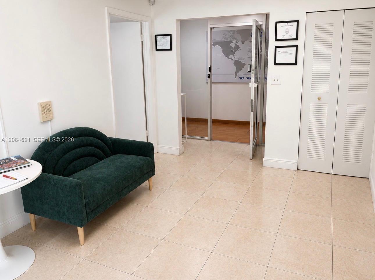 A12064621 Property Photo 10