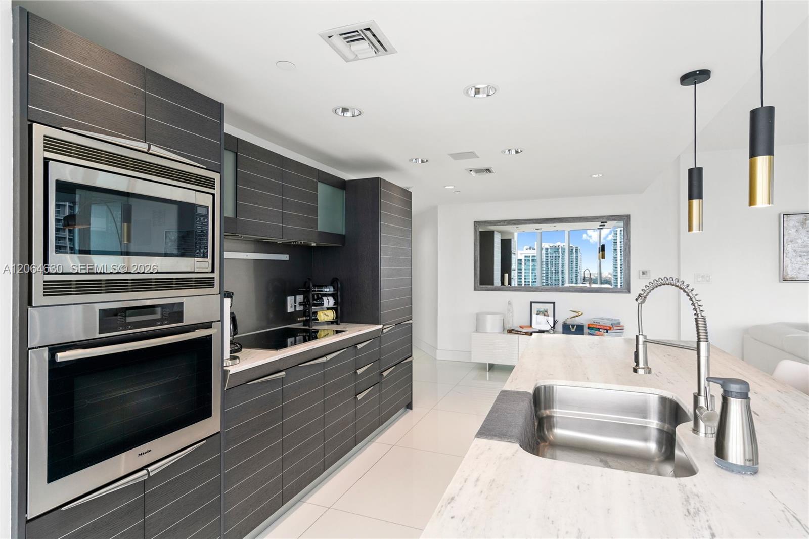 200 Biscayne Boulevard Way 3802 Property Photo 16
