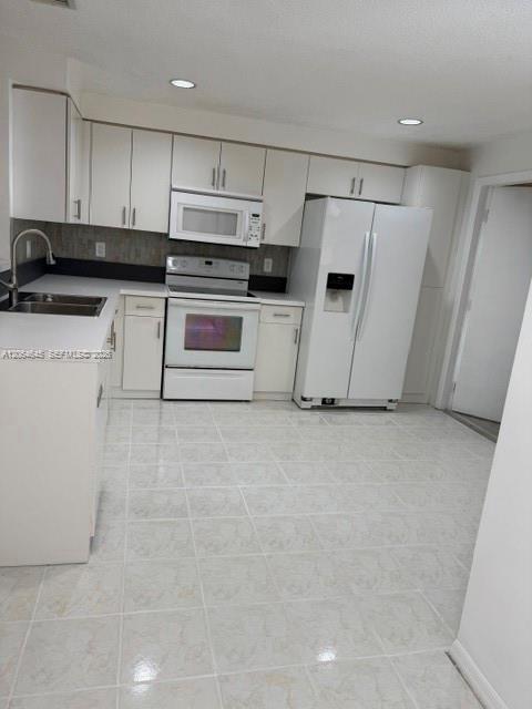 1531 Barcelona Way 3-30 Property Photo 5