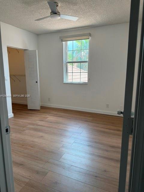 1531 Barcelona Way 3-30 Property Photo 14