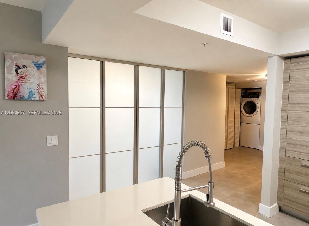 300 Sunny Isles Boulevard 4-1405 Property Photo 12