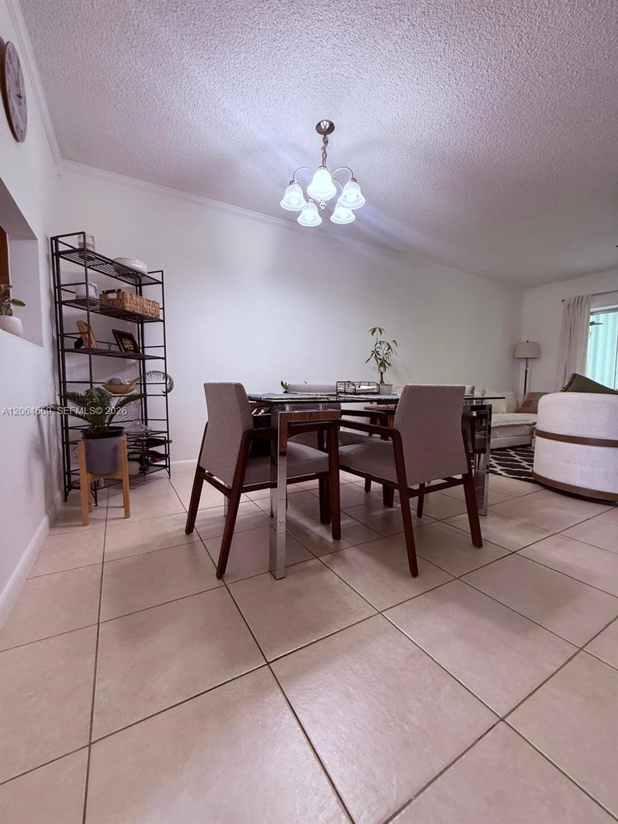 1055 Country Club Drive 402 Property Photo 4
