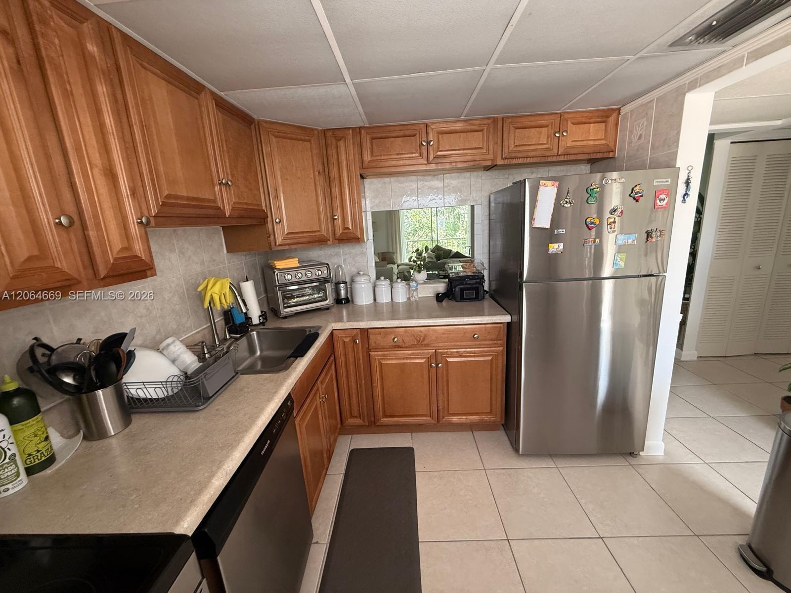 1055 Country Club Drive 402 Property Photo 6