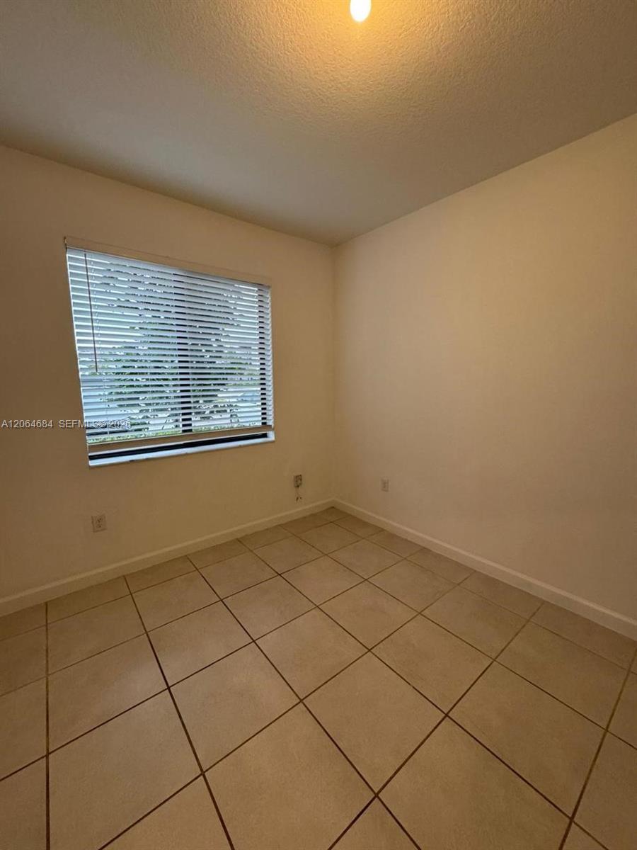 768 Ne 206th Terrace 768 Property Photo 21