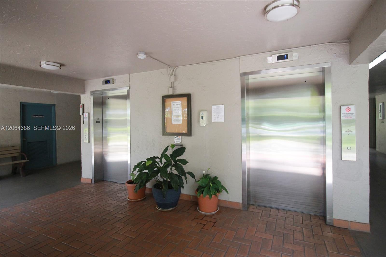 900 Colony Point Circle 216 Property Photo 23